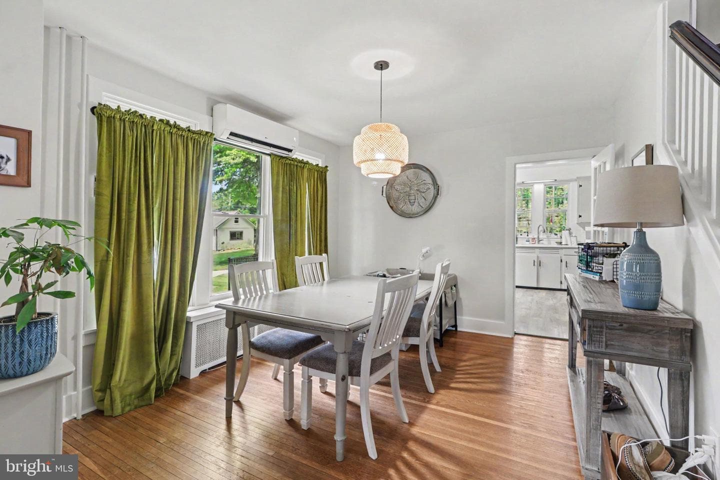1407 Elm Street photo 9