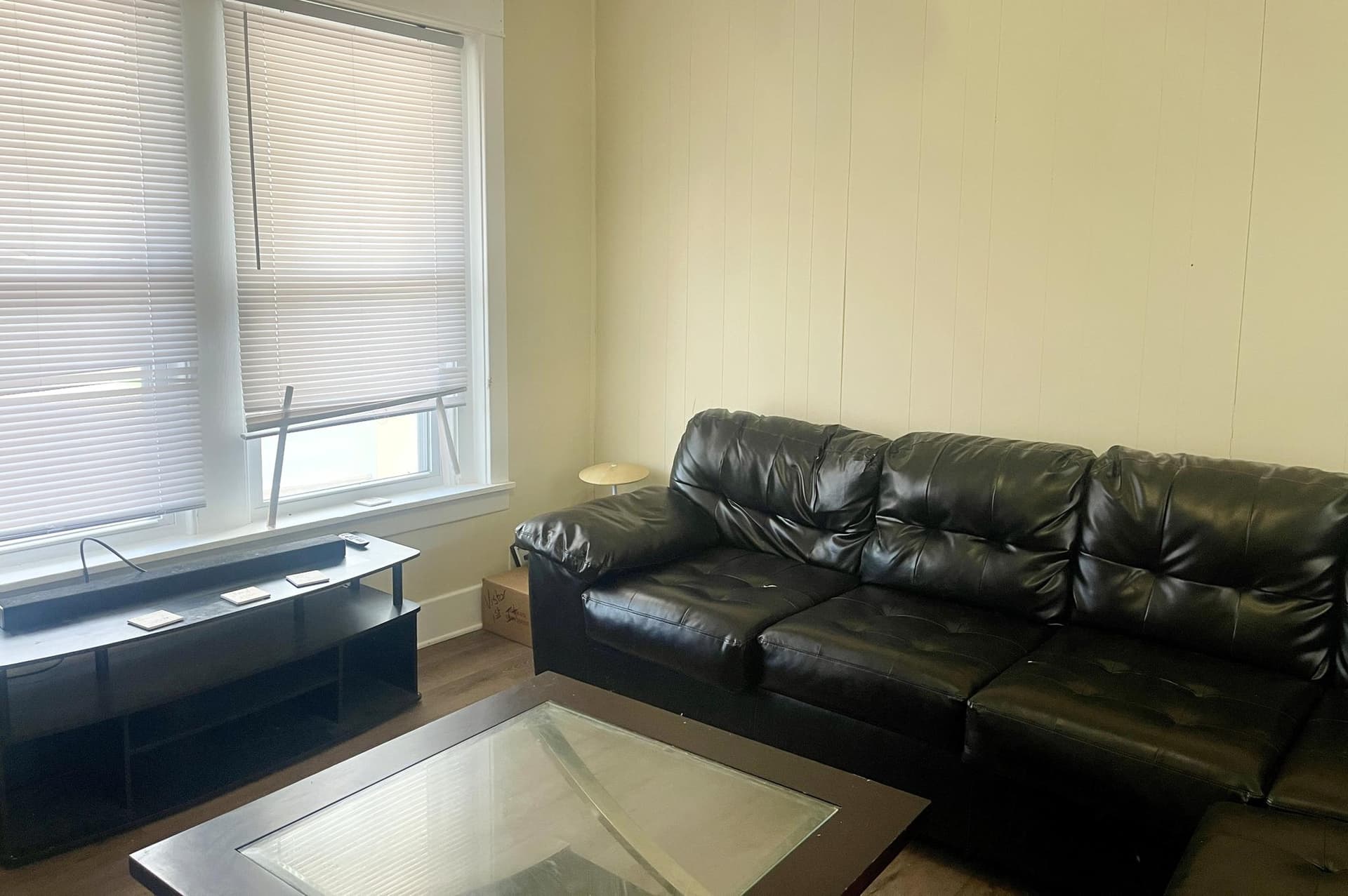 834 Locust Street photo 9