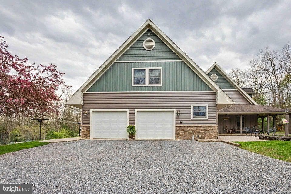 2270 Pine Tree Road photo 9