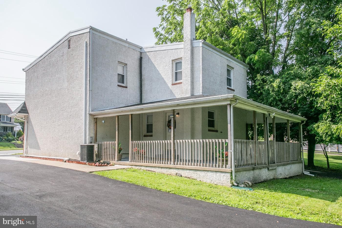 1408 Butler Pike photo 9