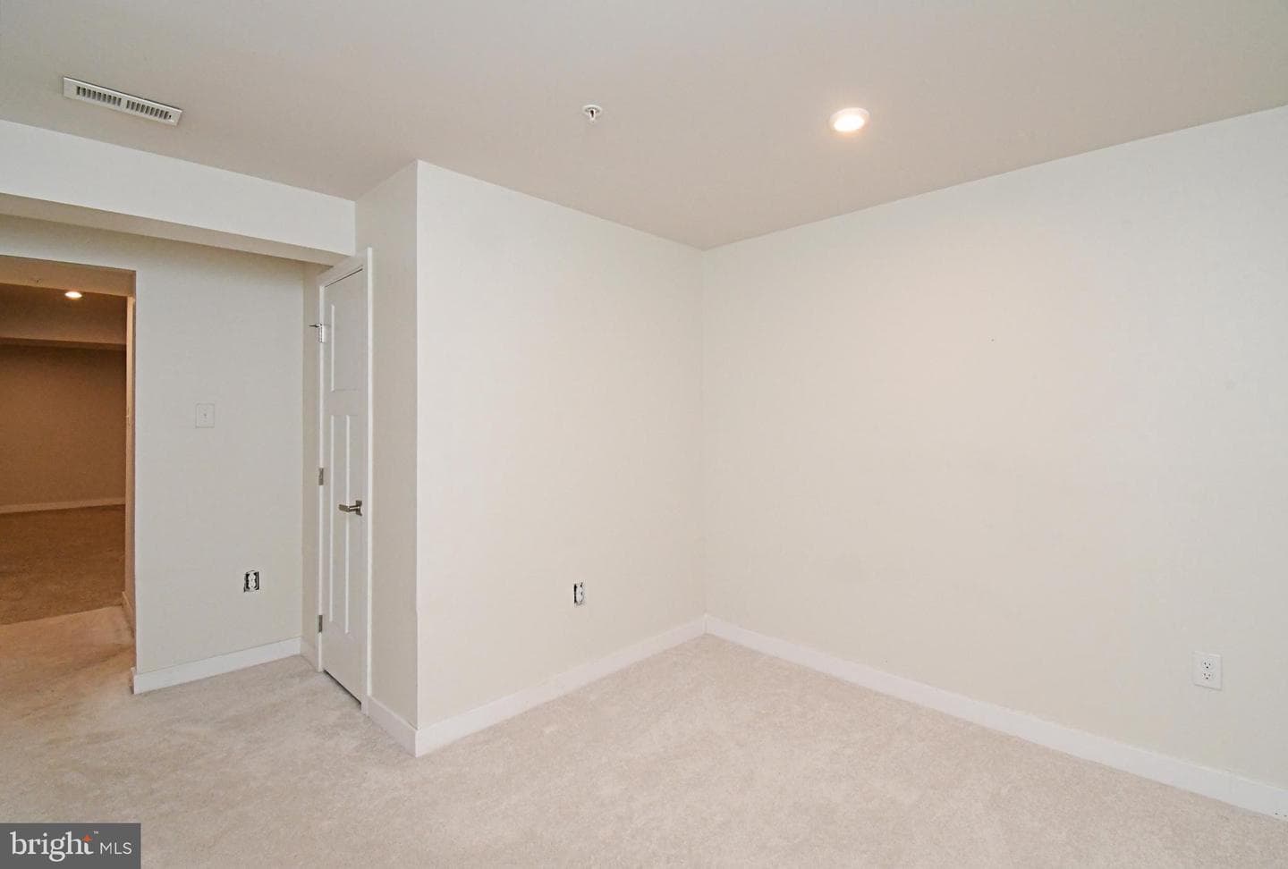 8043 Milltown Circle photo 53