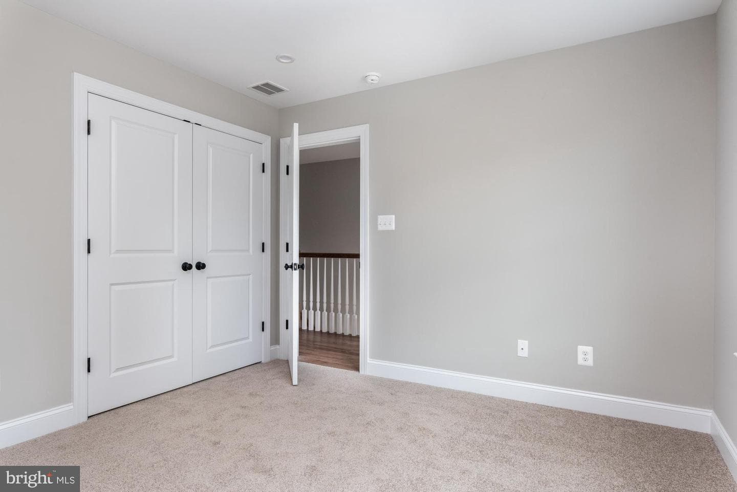 819 Cherry Lane photo 34