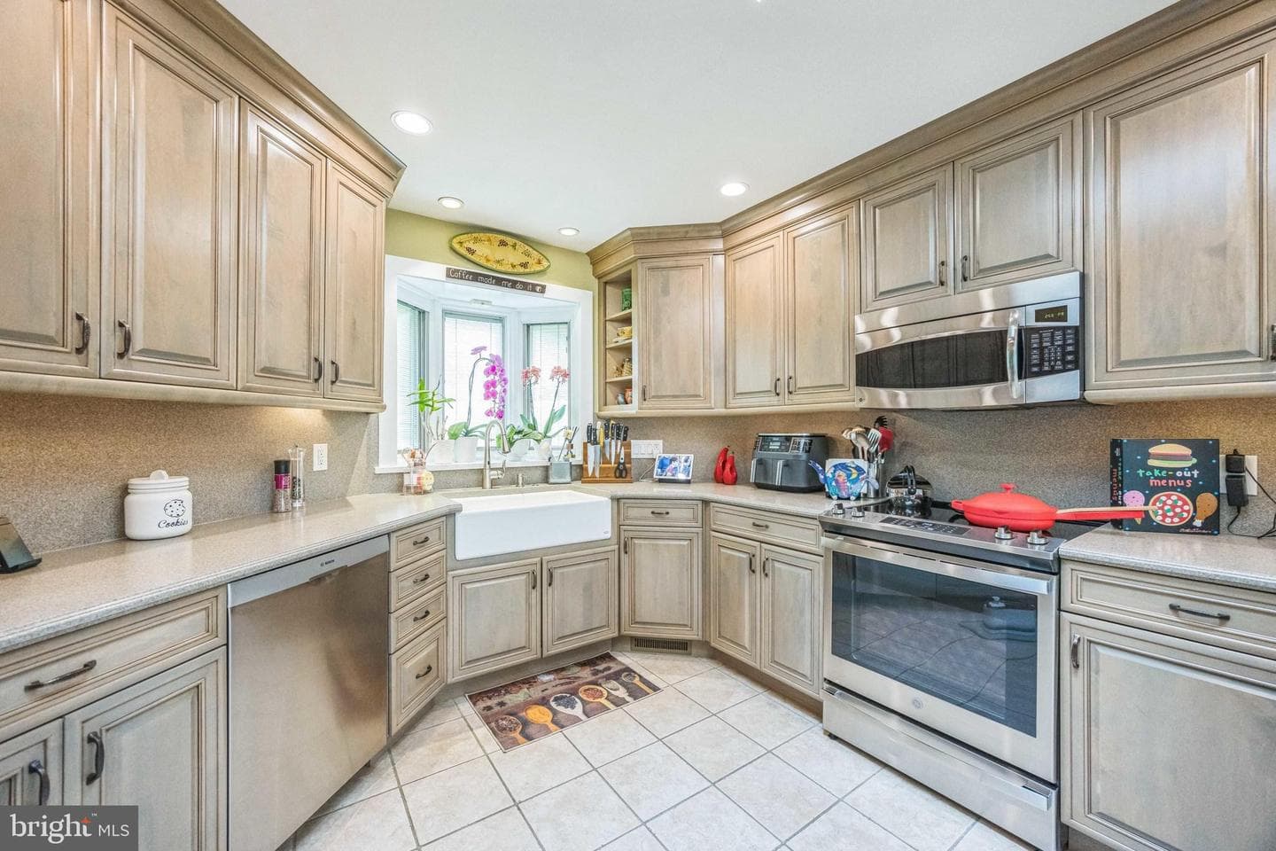 745 Germantown Pike photo 12