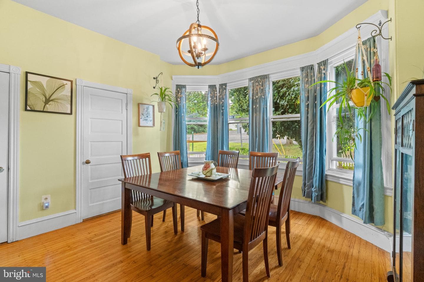 1635 Spring Avenue photo 13
