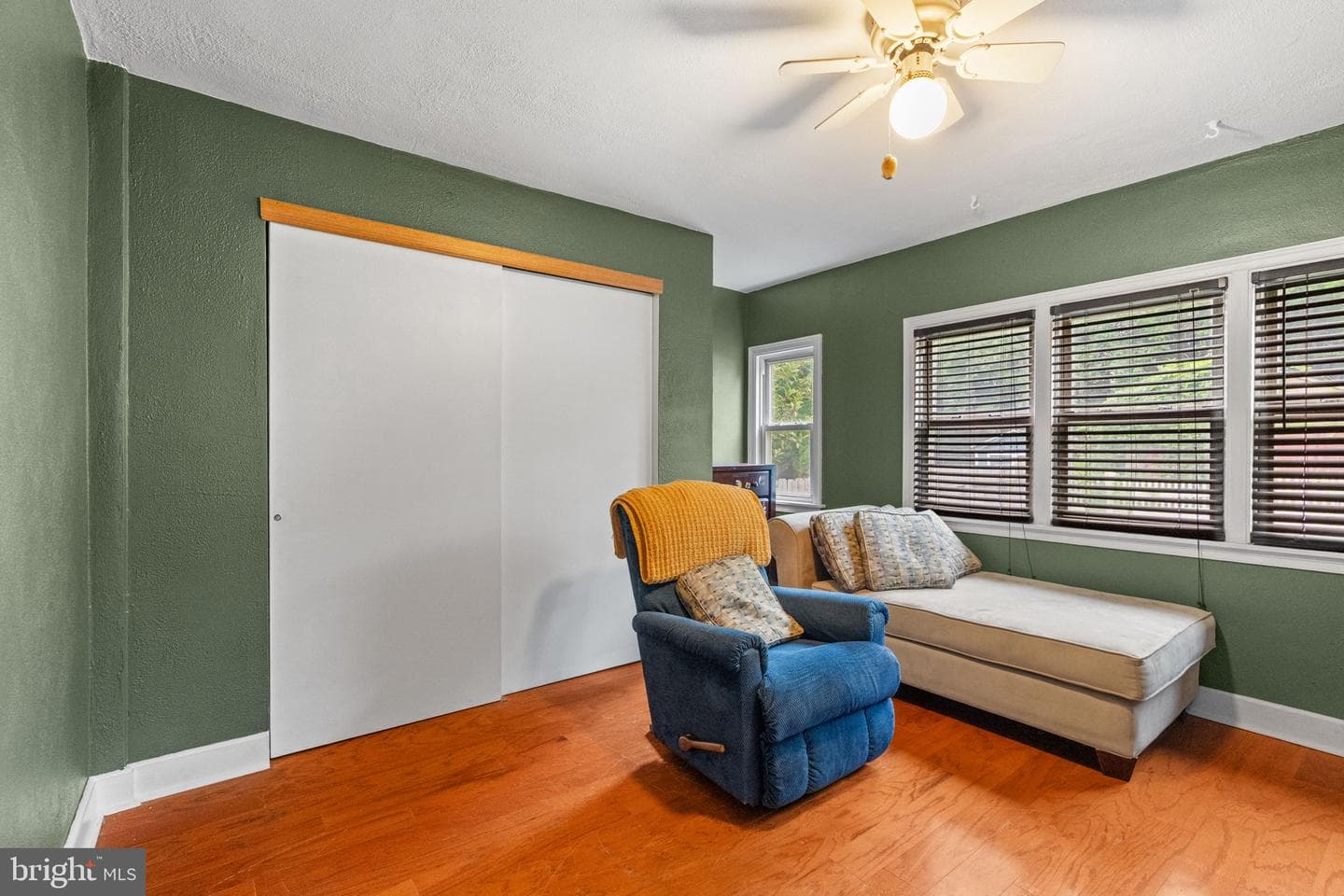 1635 Spring Avenue photo 63