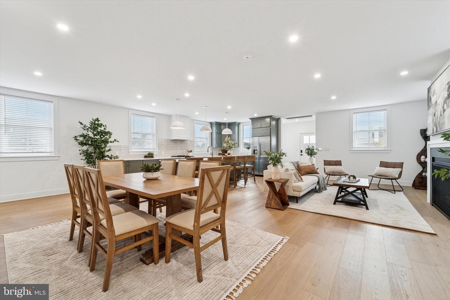 25 N Ridge Ave # A photo 4