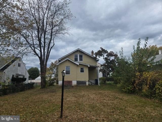 1677 Fairview Avenue photo 4