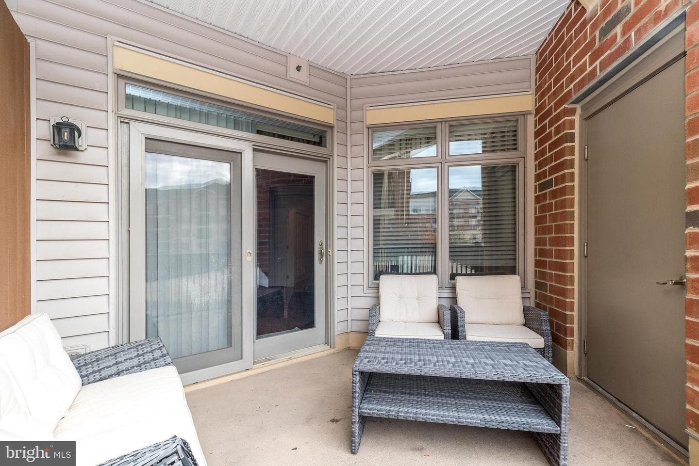 207 Carson Terrace photo 34