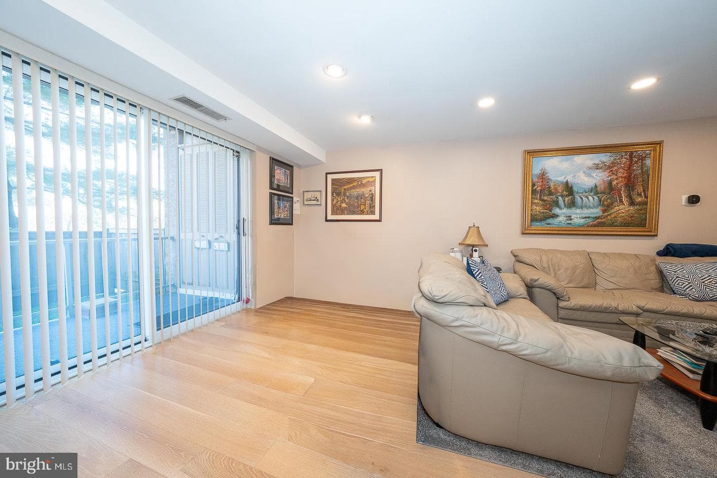 1637 Oakwood Drive #s114 photo 23