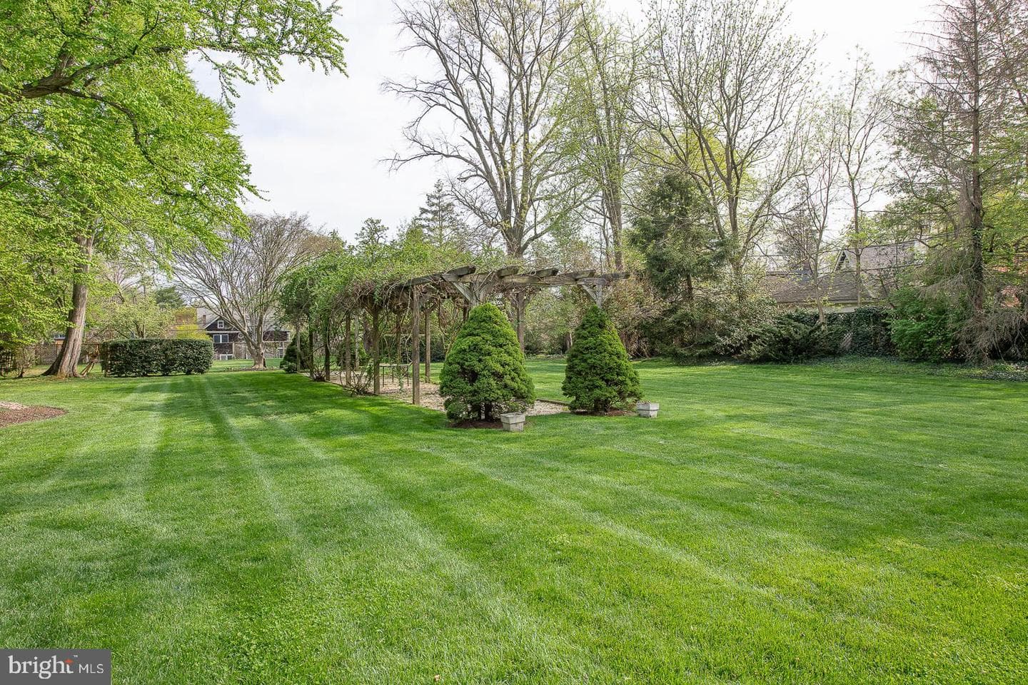 700 Hazelhurst Avenue photo 43