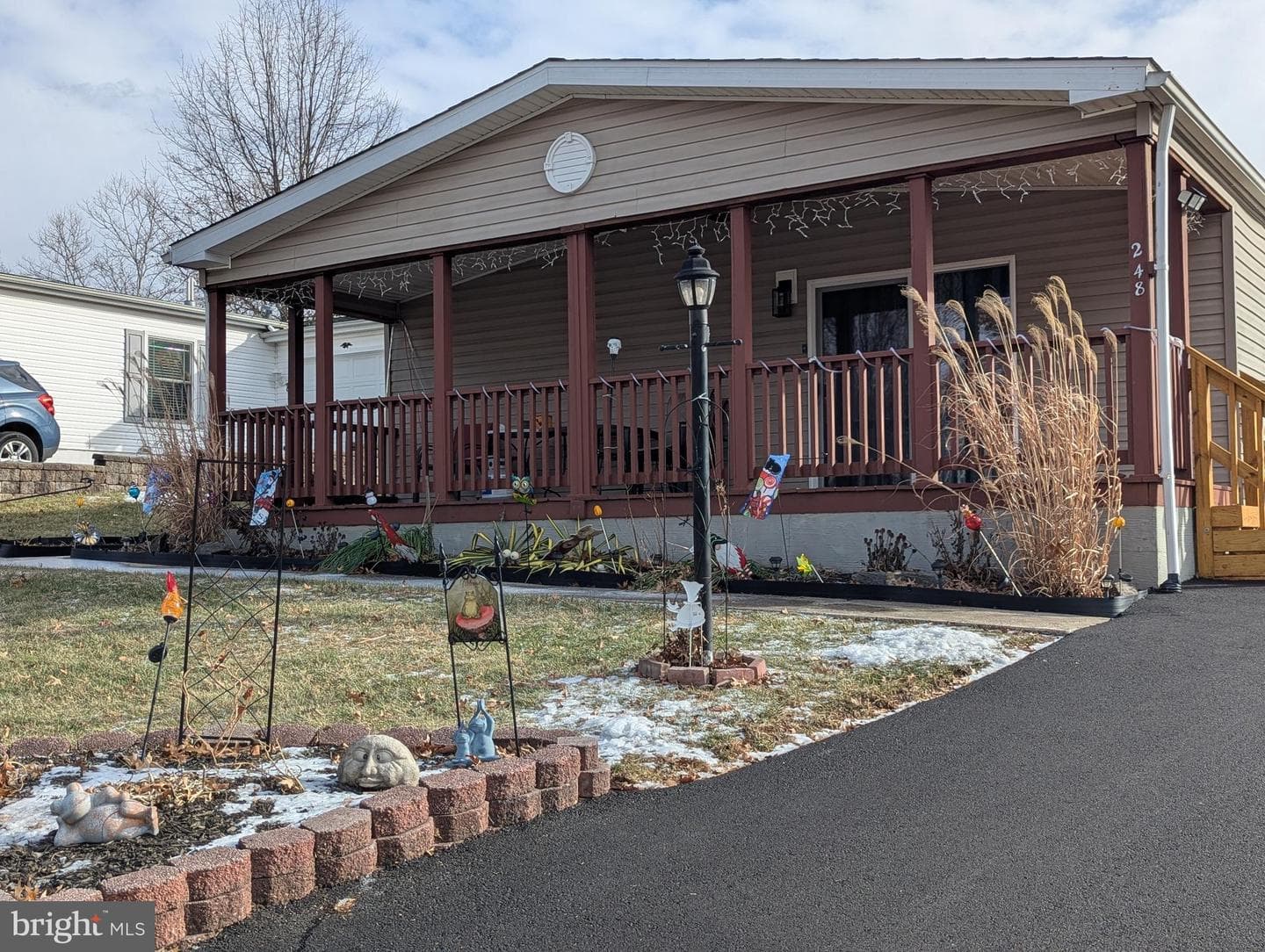 248 Williams Lane photo 2