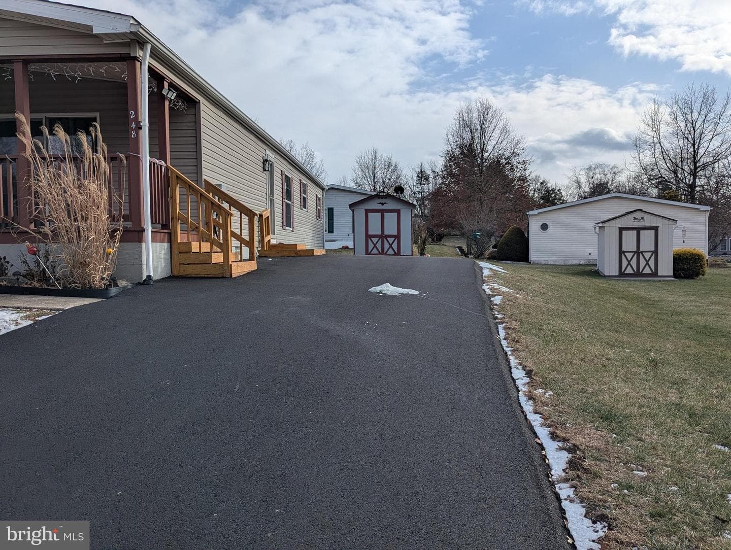 248 Williams Lane photo 31