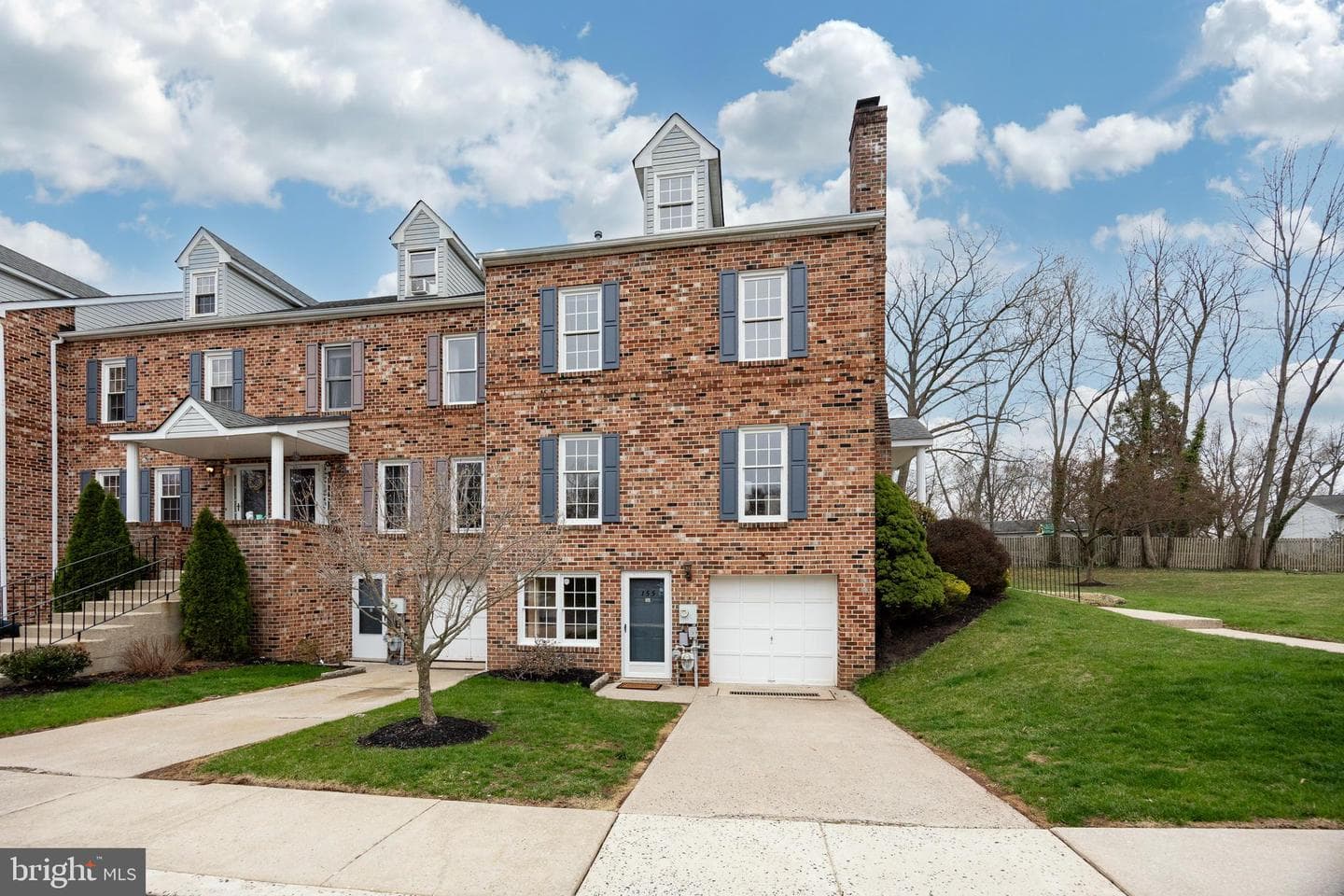 155 Heritage Drive photo 4
