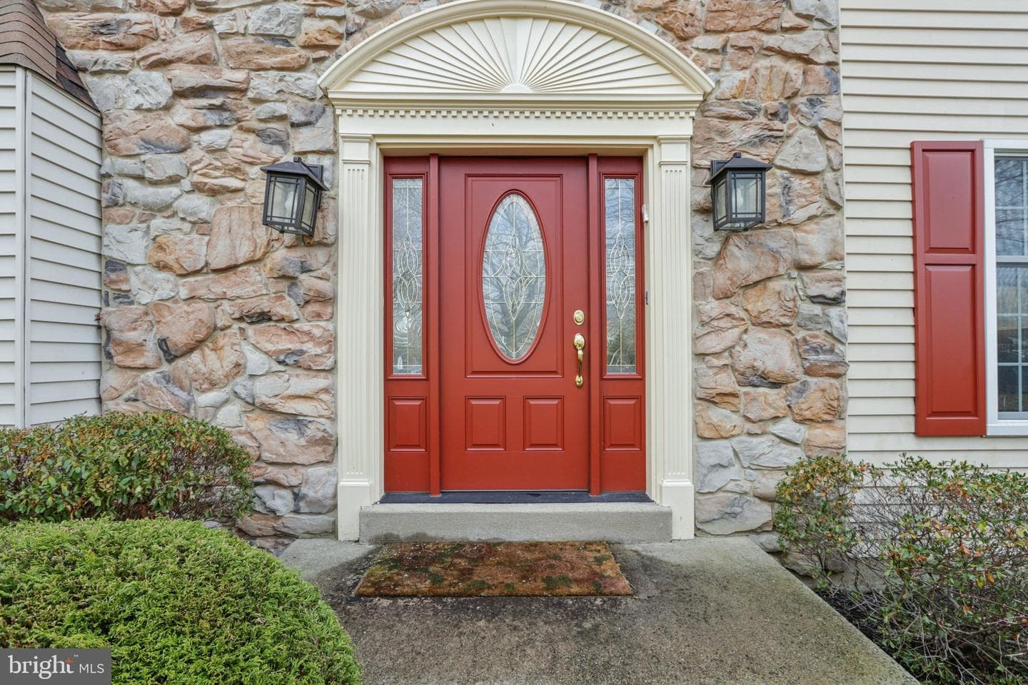 1383 Dawn Drive photo 3