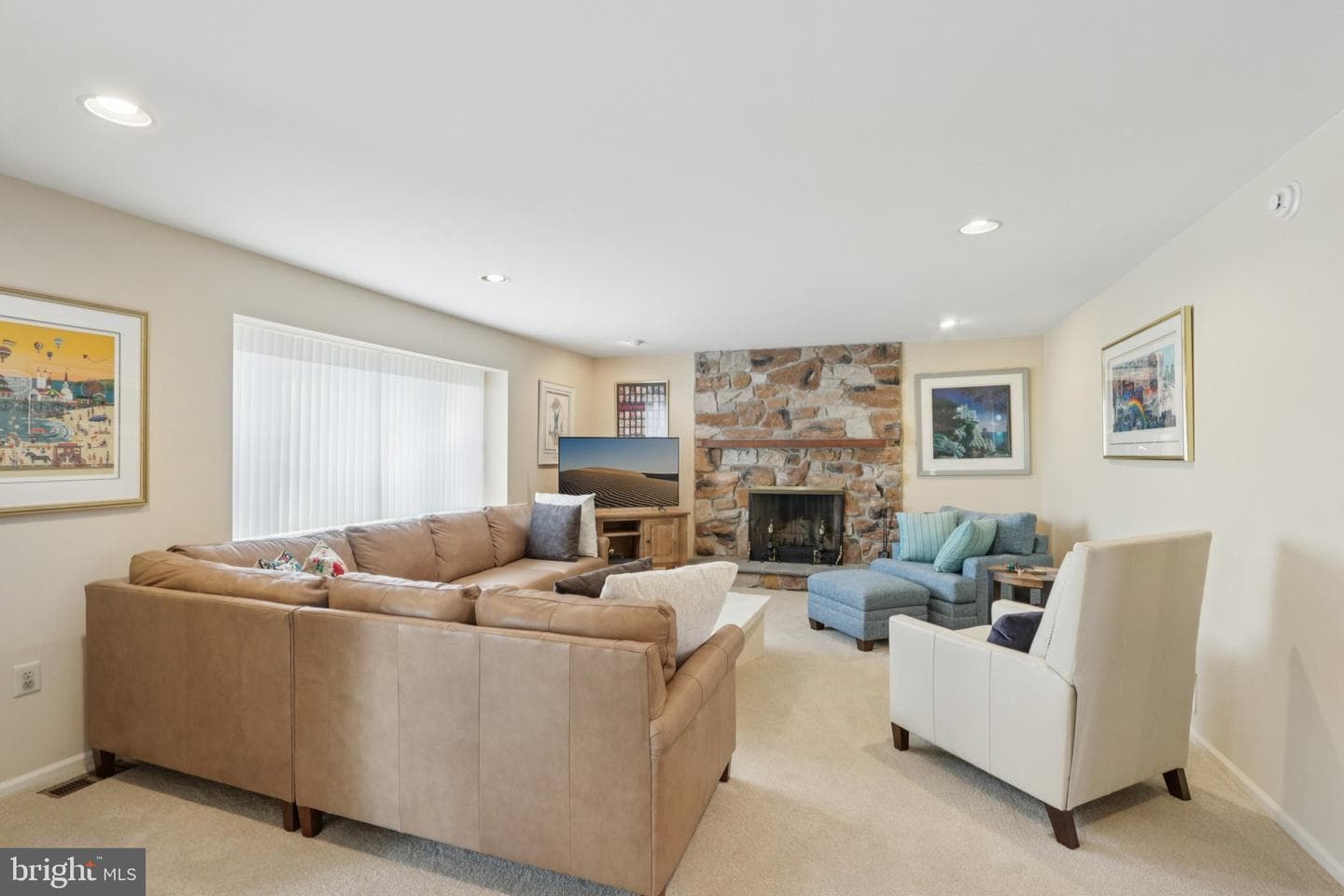 1383 Dawn Drive photo 8