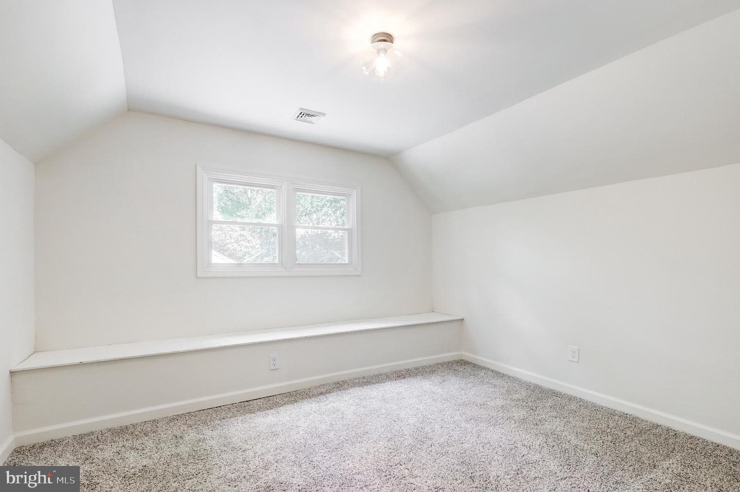 8407 Hull Drive photo 27