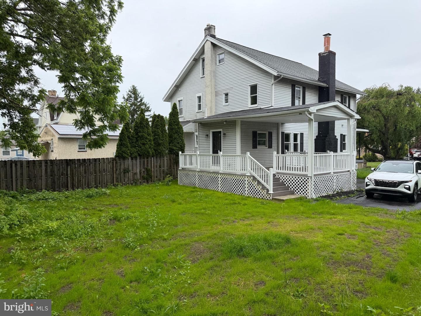 523 W Glenside Avenue photo 24