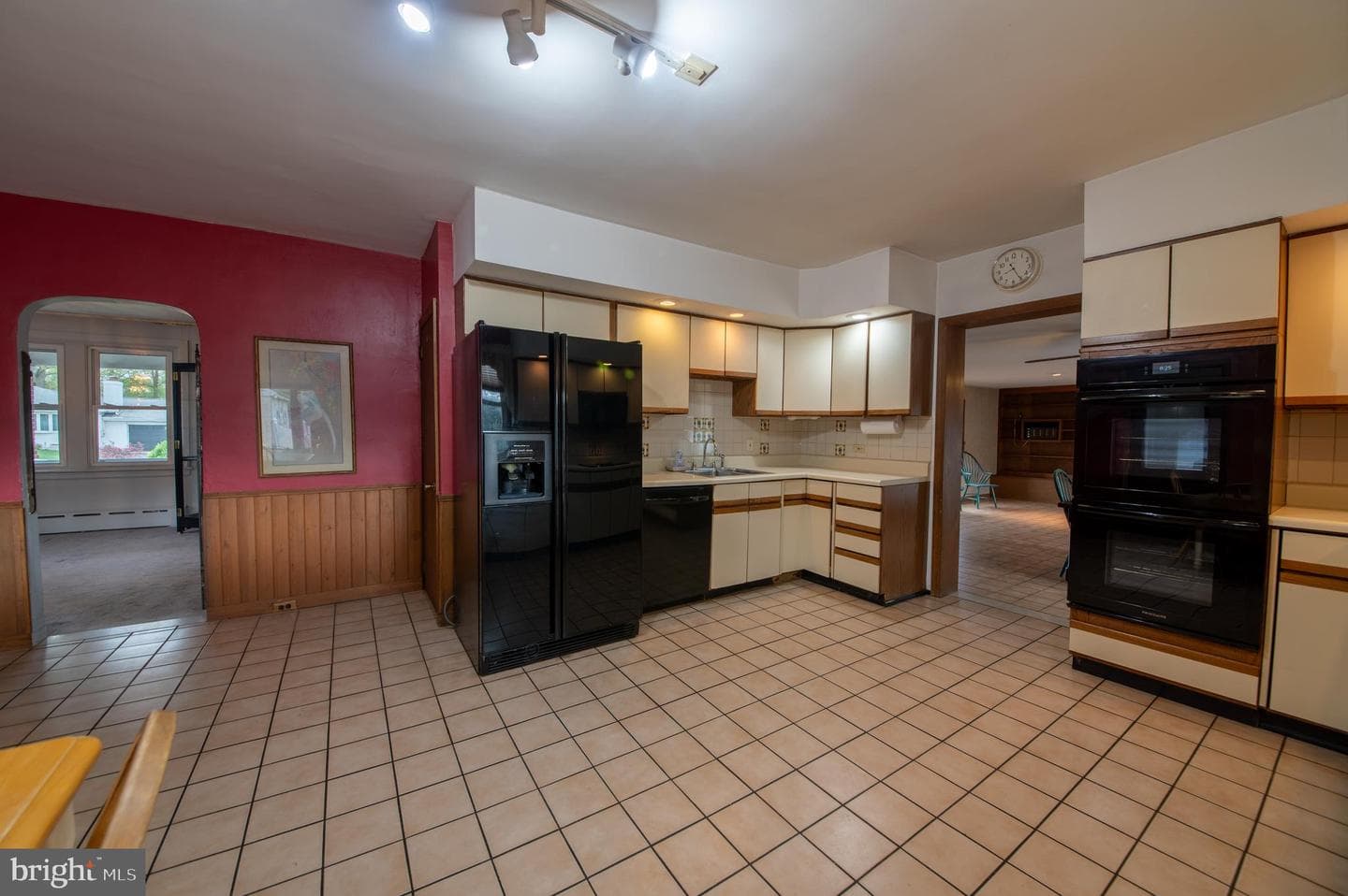 781 Belvoir Road photo 18