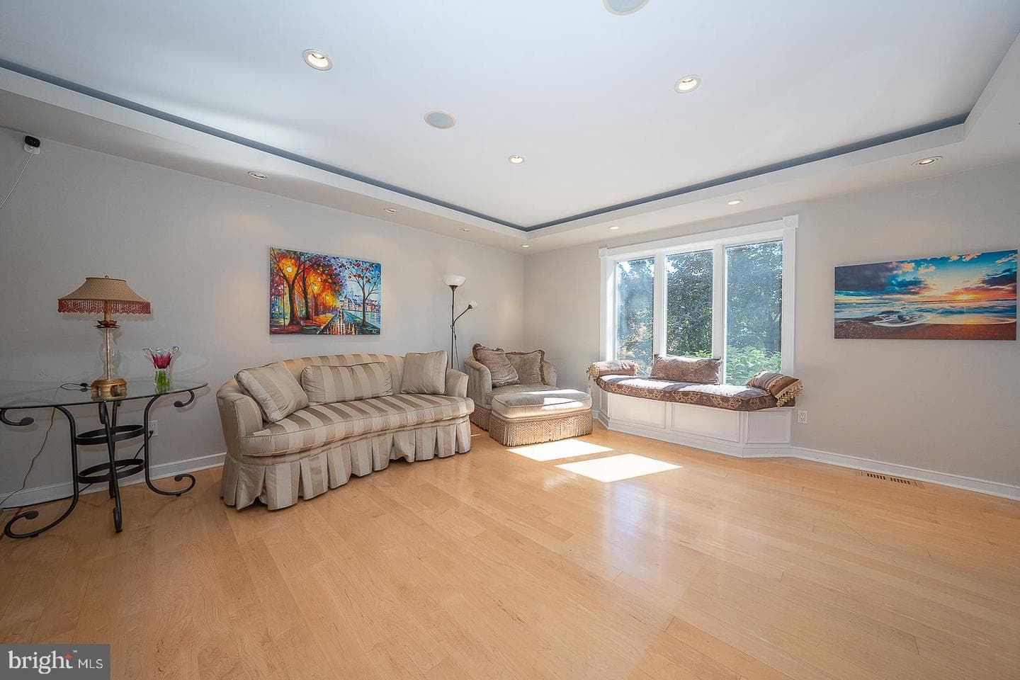 1288 Bobarn Drive photo 8