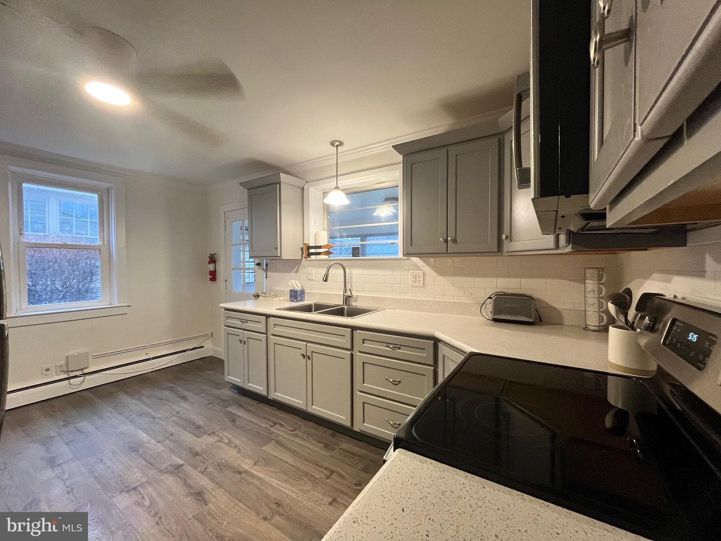 1115 South Street photo 5