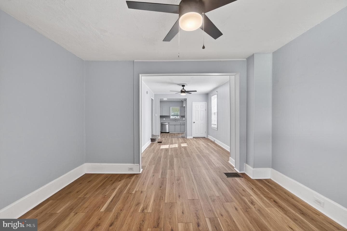 344 Lincoln Avenue photo 7