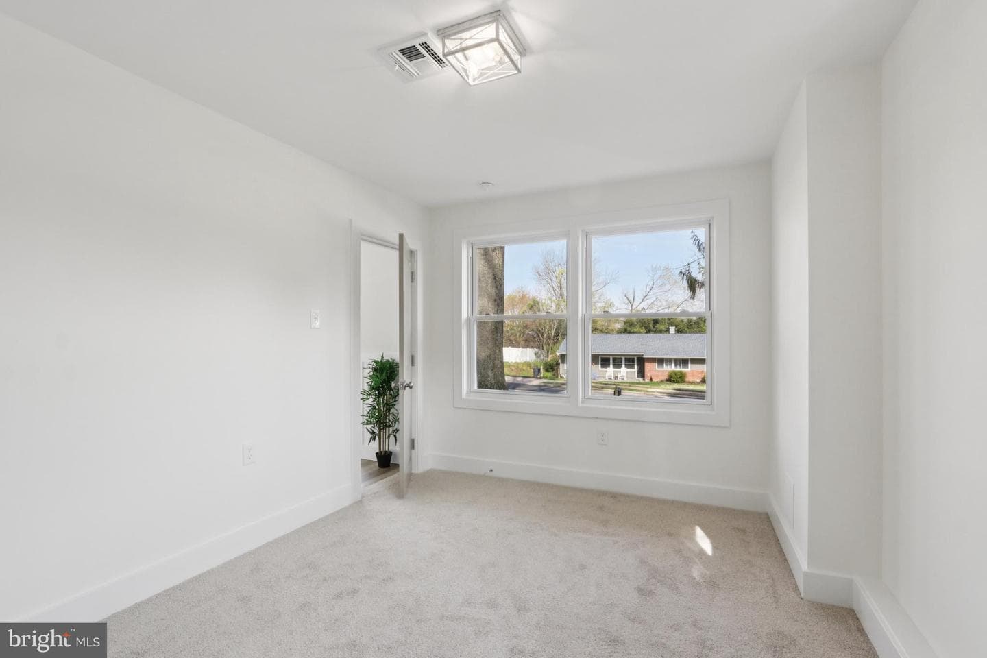 1306 Stotesbury Avenue photo 27