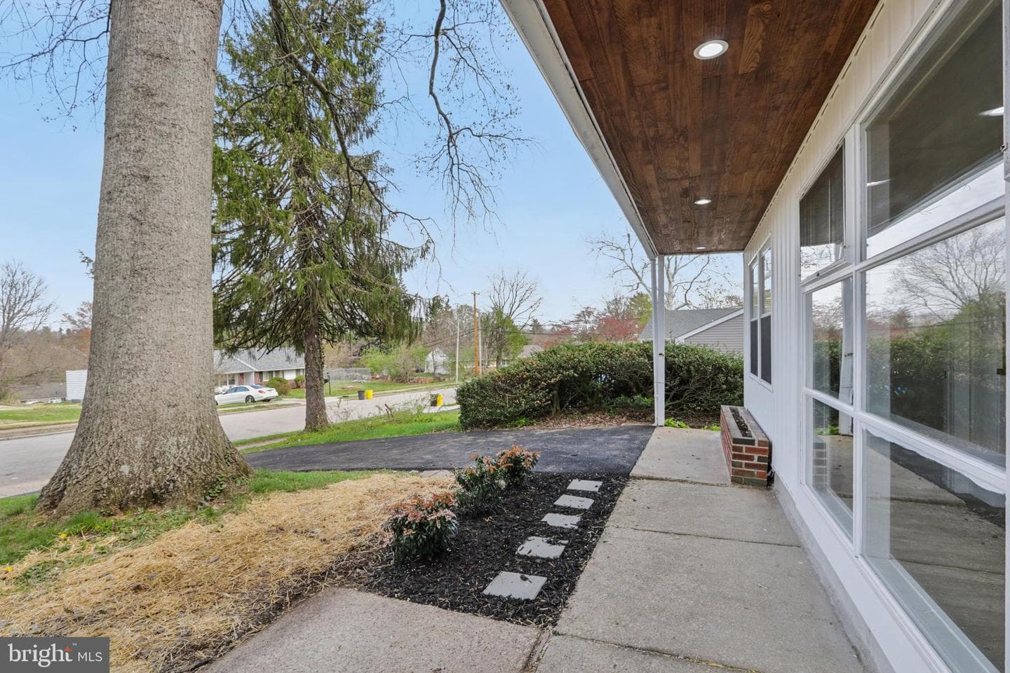 1306 Stotesbury Avenue photo 3