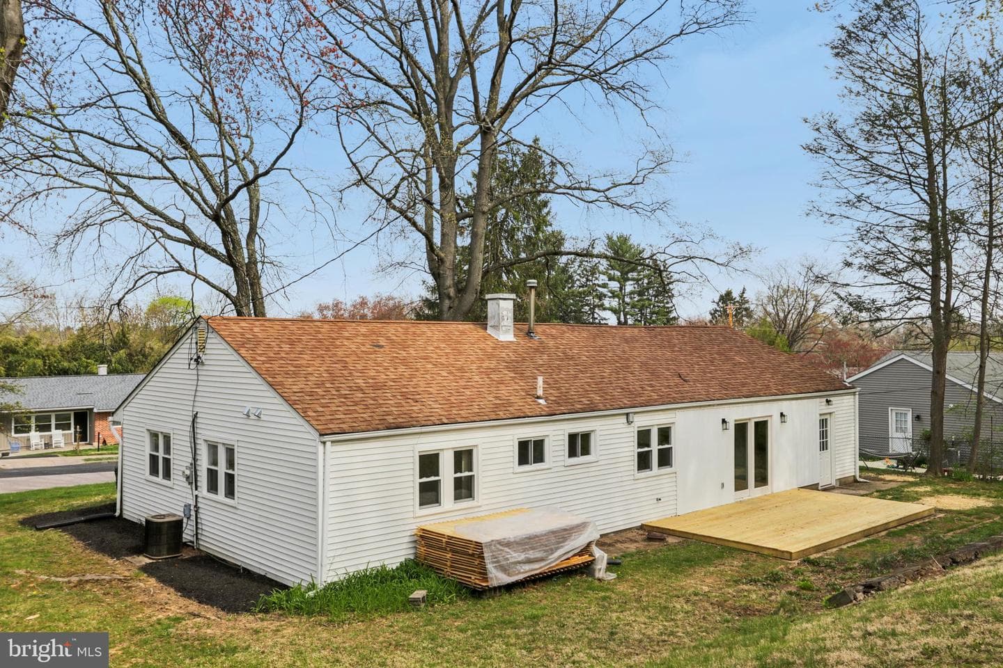 1306 Stotesbury Avenue photo 39