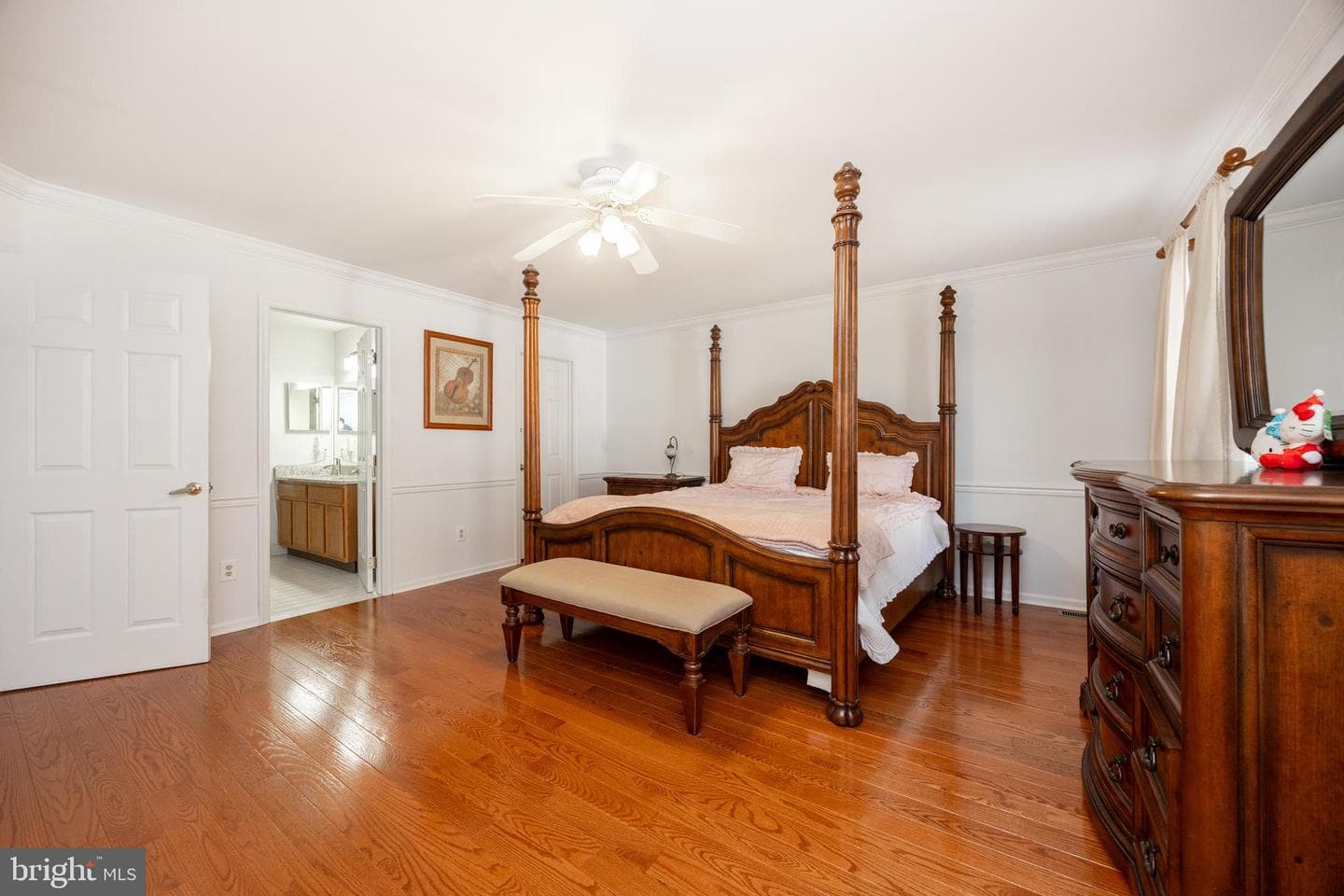 208 Castle Drive photo 16