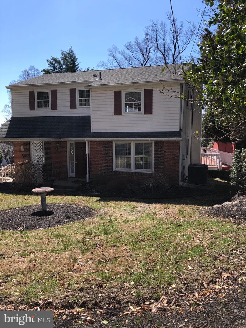 659 Roberts Avenue photo 27