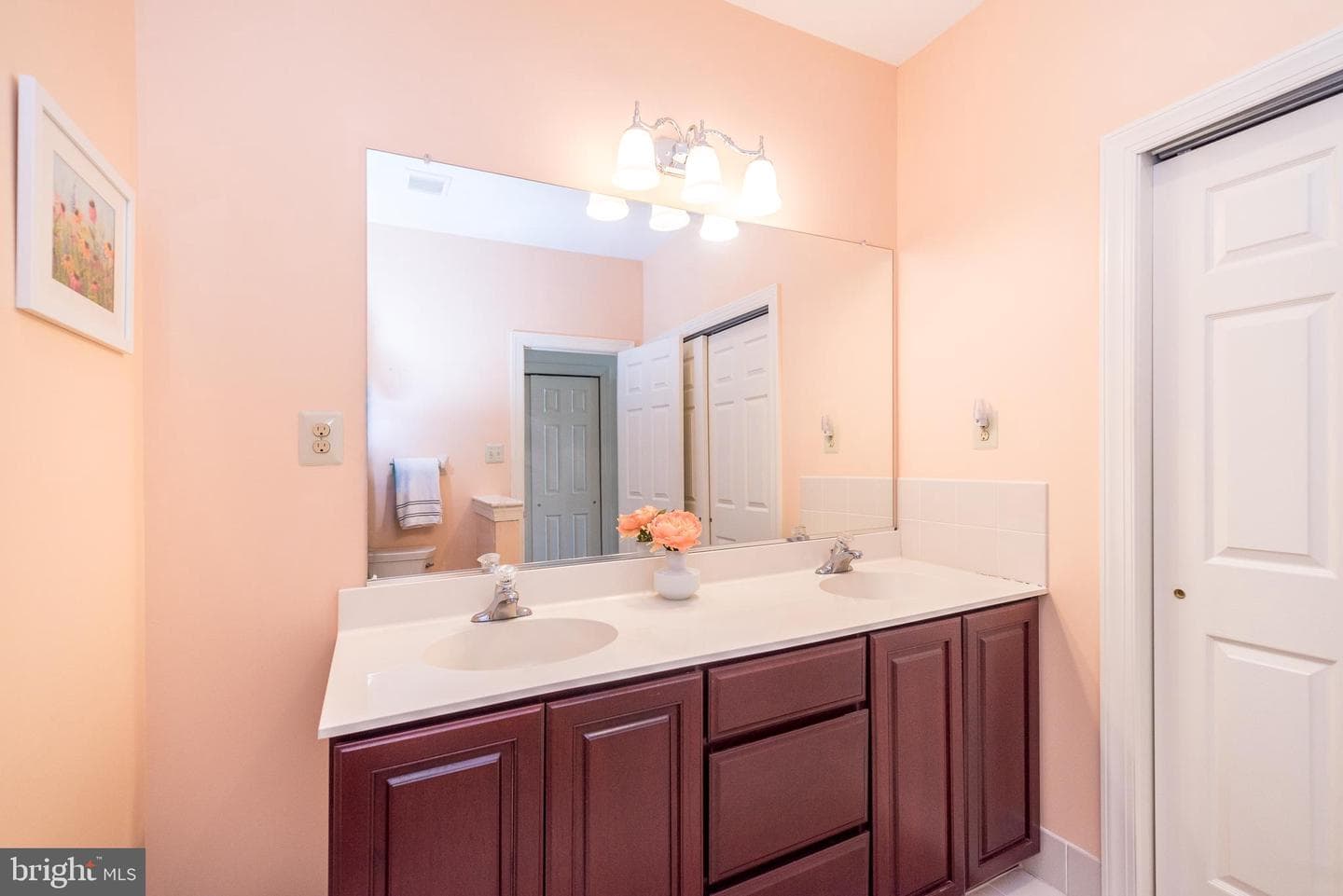 114 W Kennedy Road #189 photo 21