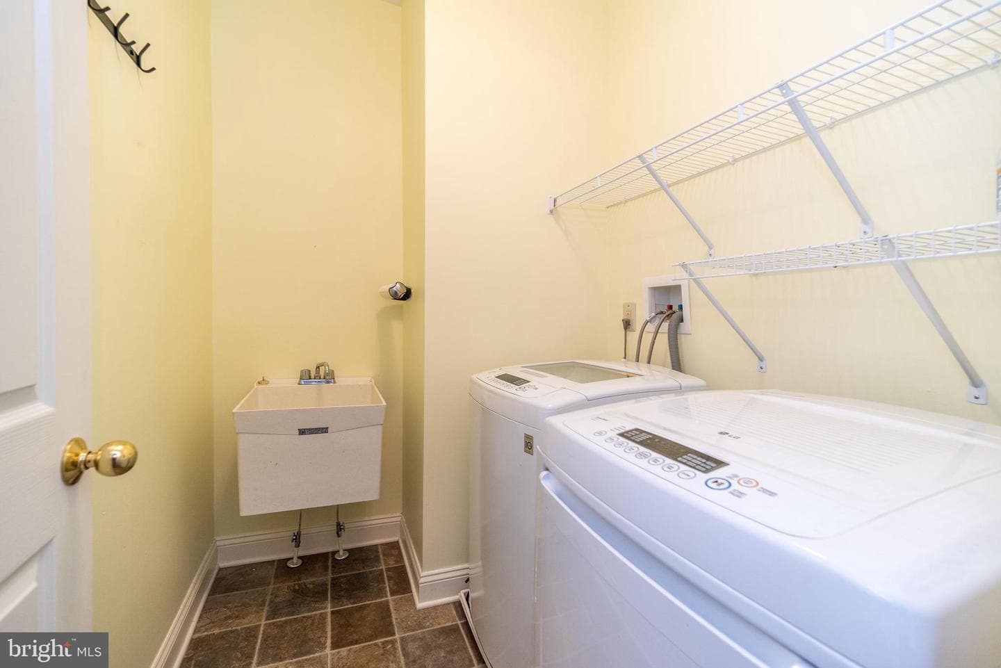 114 W Kennedy Road #189 photo 22