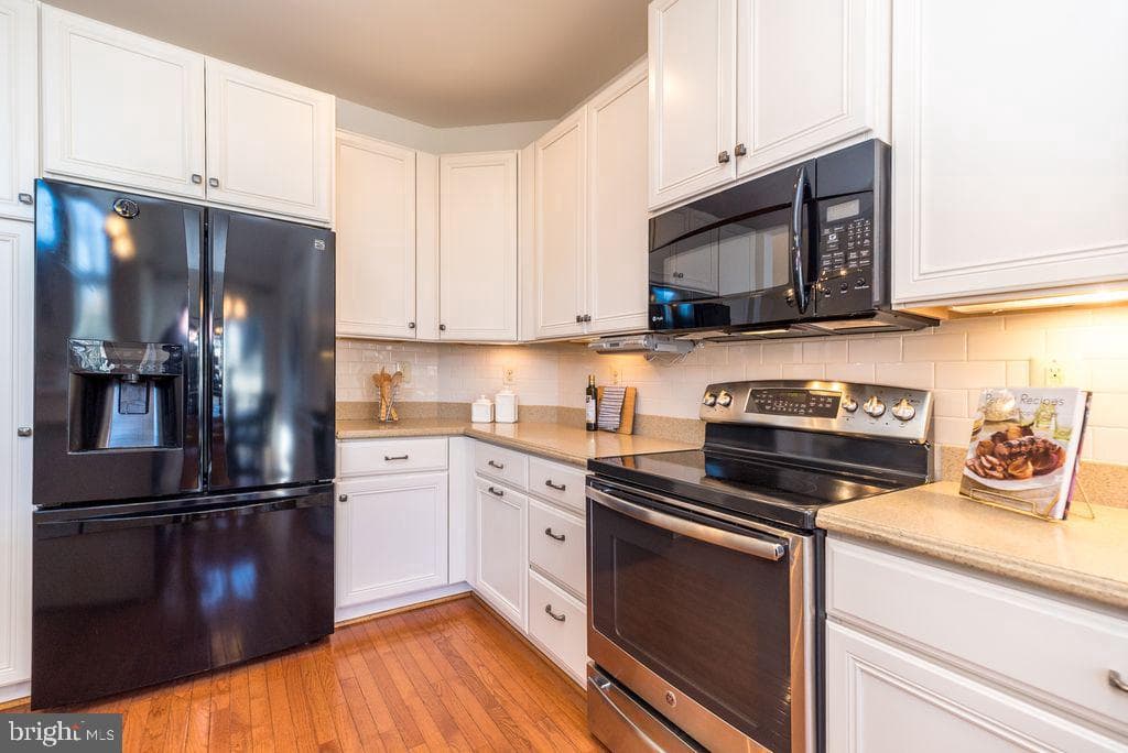 114 W Kennedy Road #189 photo 8