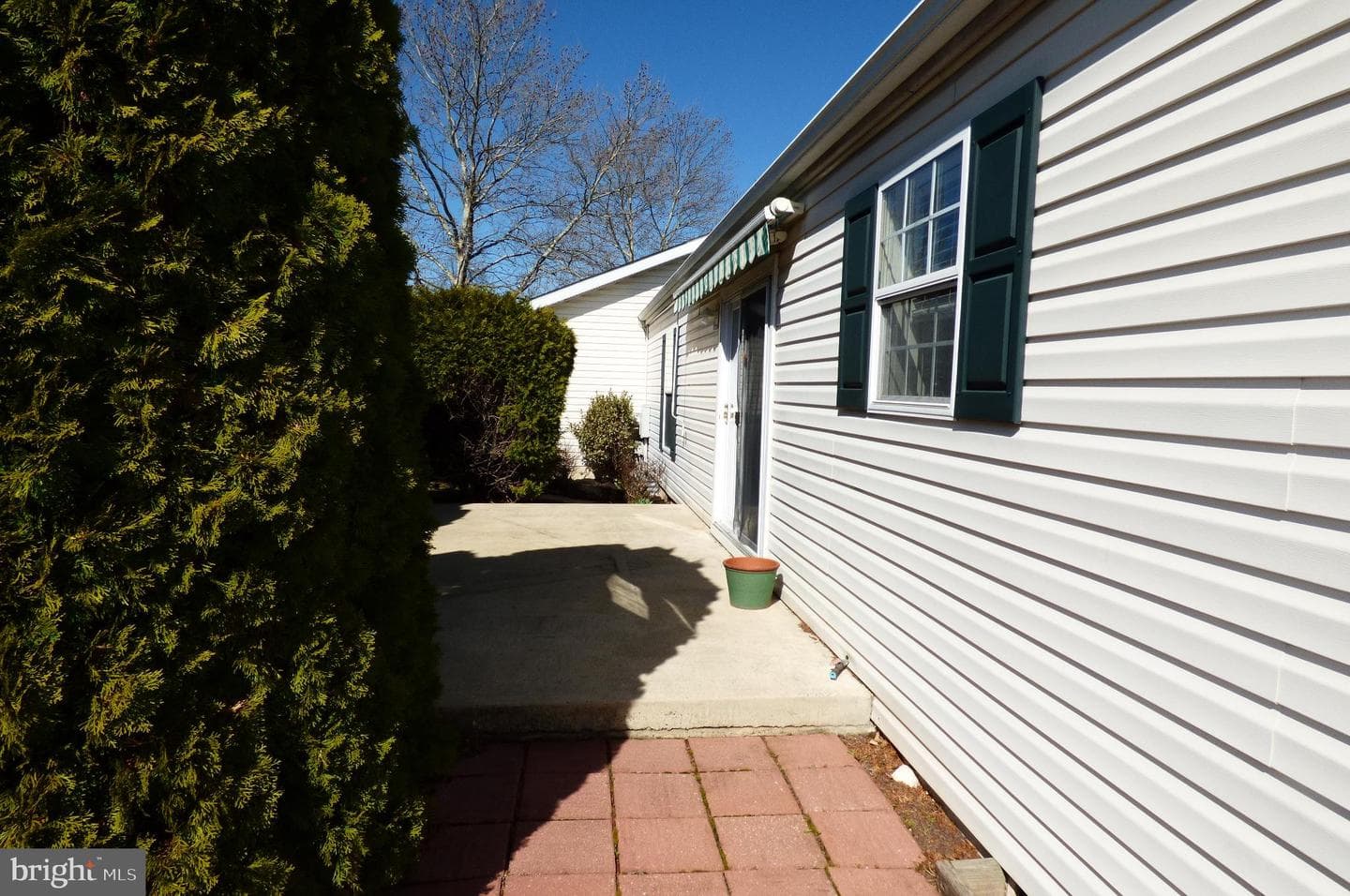 268 Williams Lane photo 18