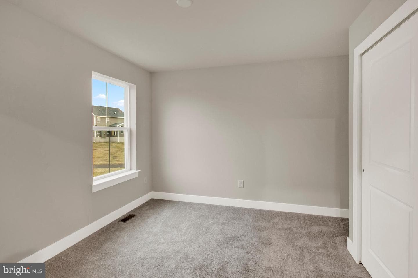 71 Steiner Way photo 17