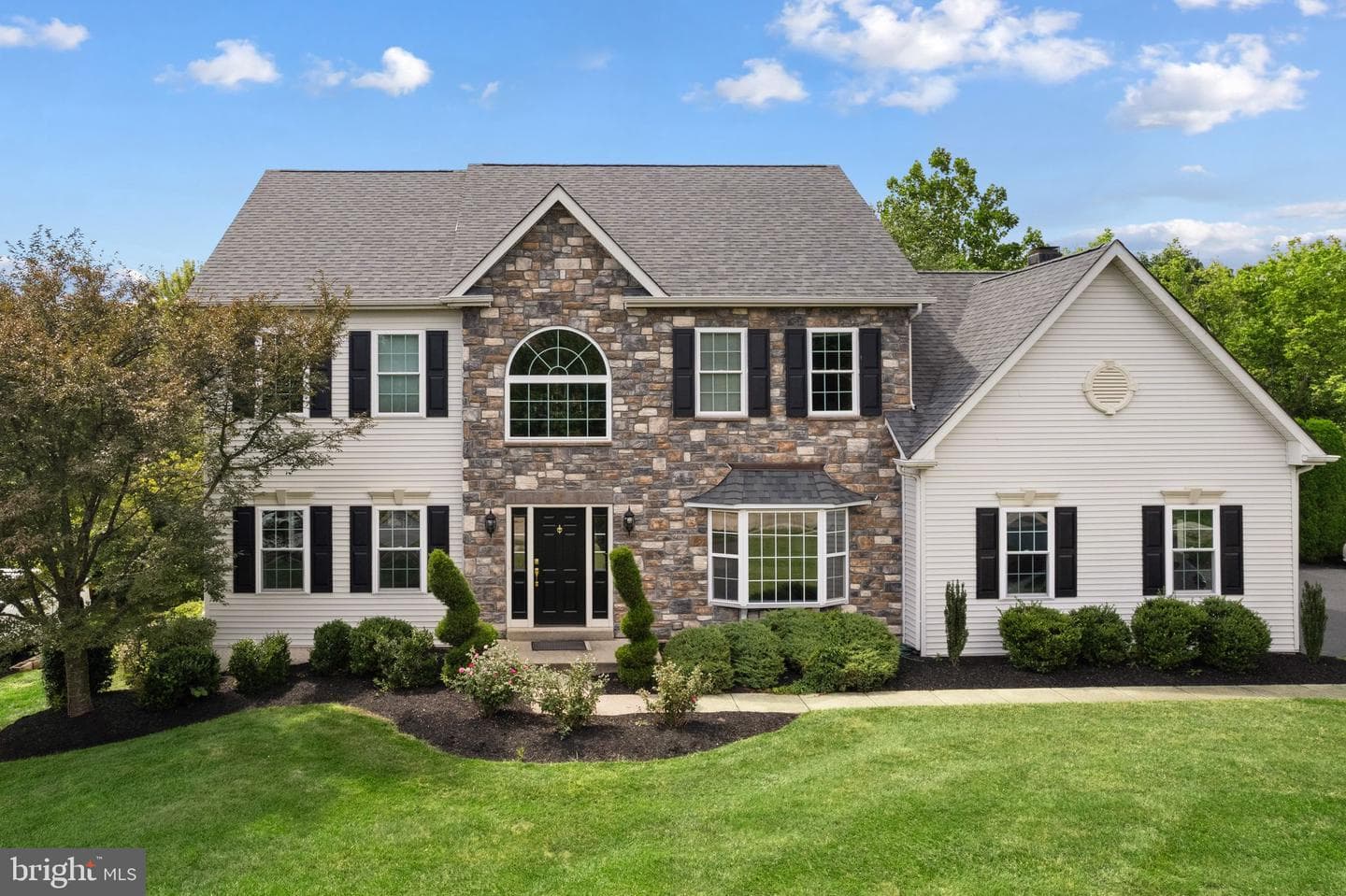 7014 Windswept Lane