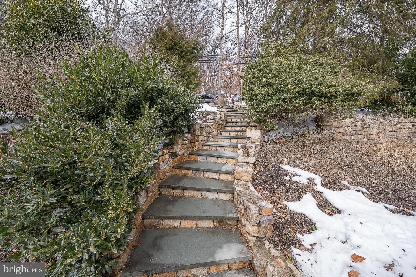173 Gypsy Lane photo 5