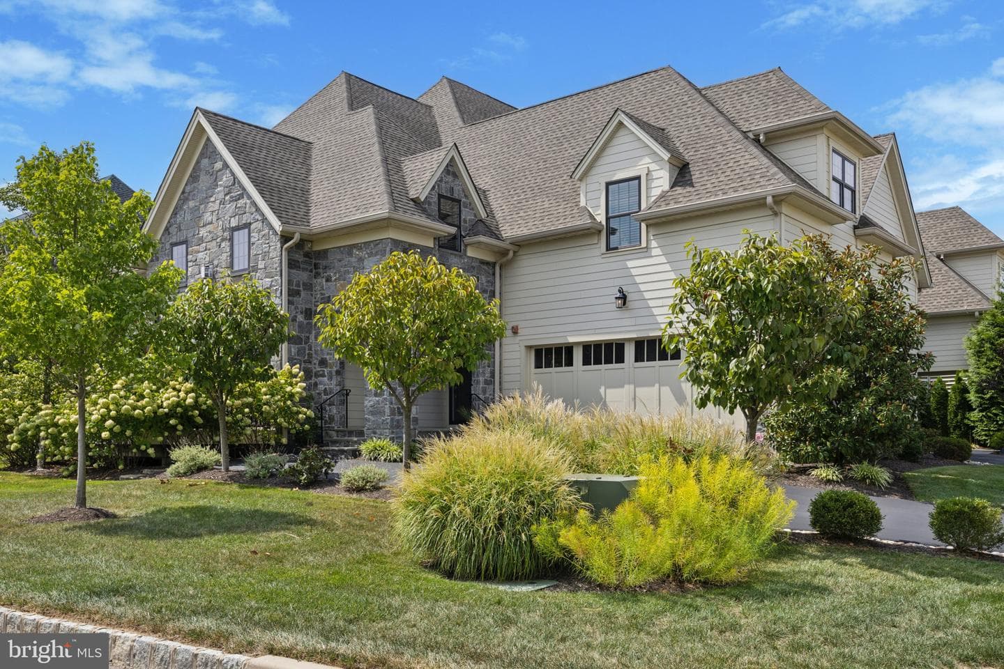 600 Bartram Court photo 2