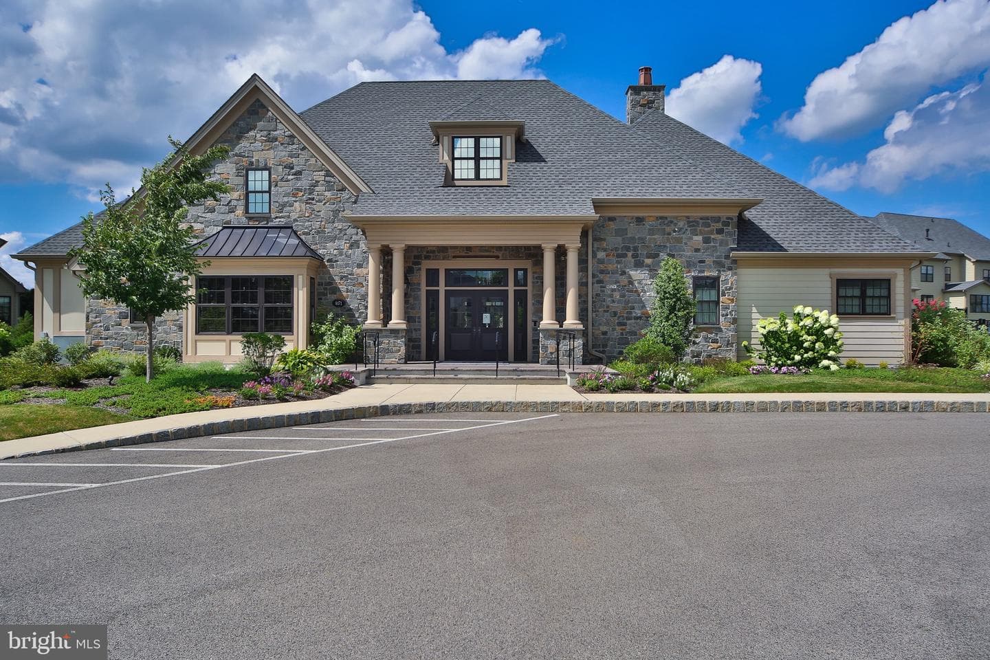 600 Bartram Court photo 44