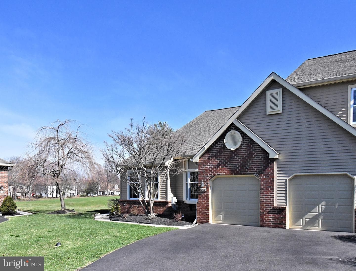 210 Pinecrest Lane photo 2