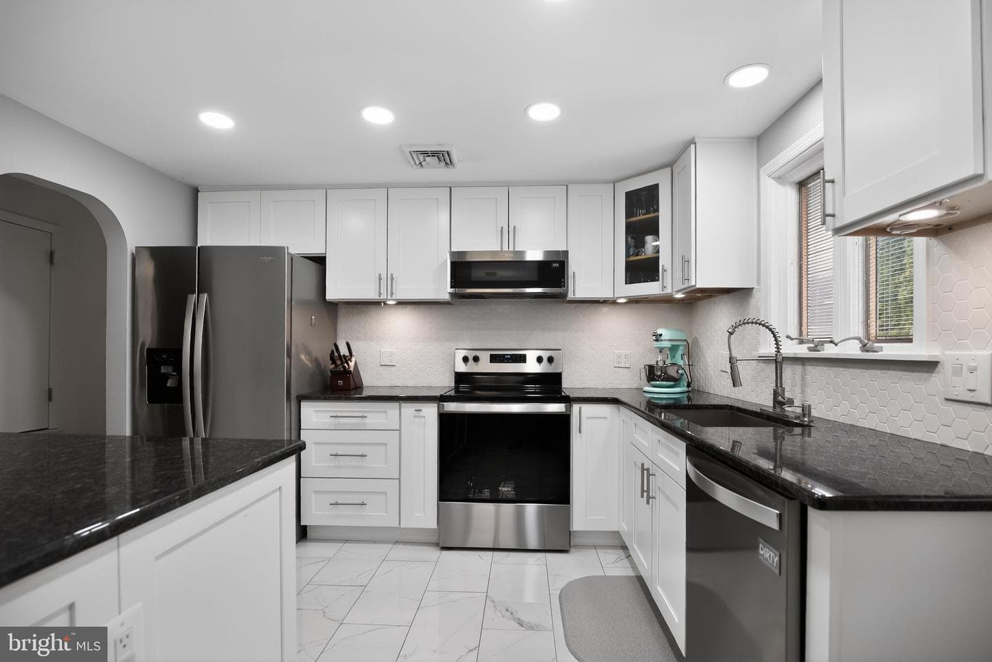 211 Spring Mount Road photo 11