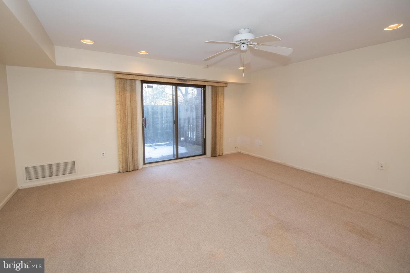 310 Glen Way #310 photo 6