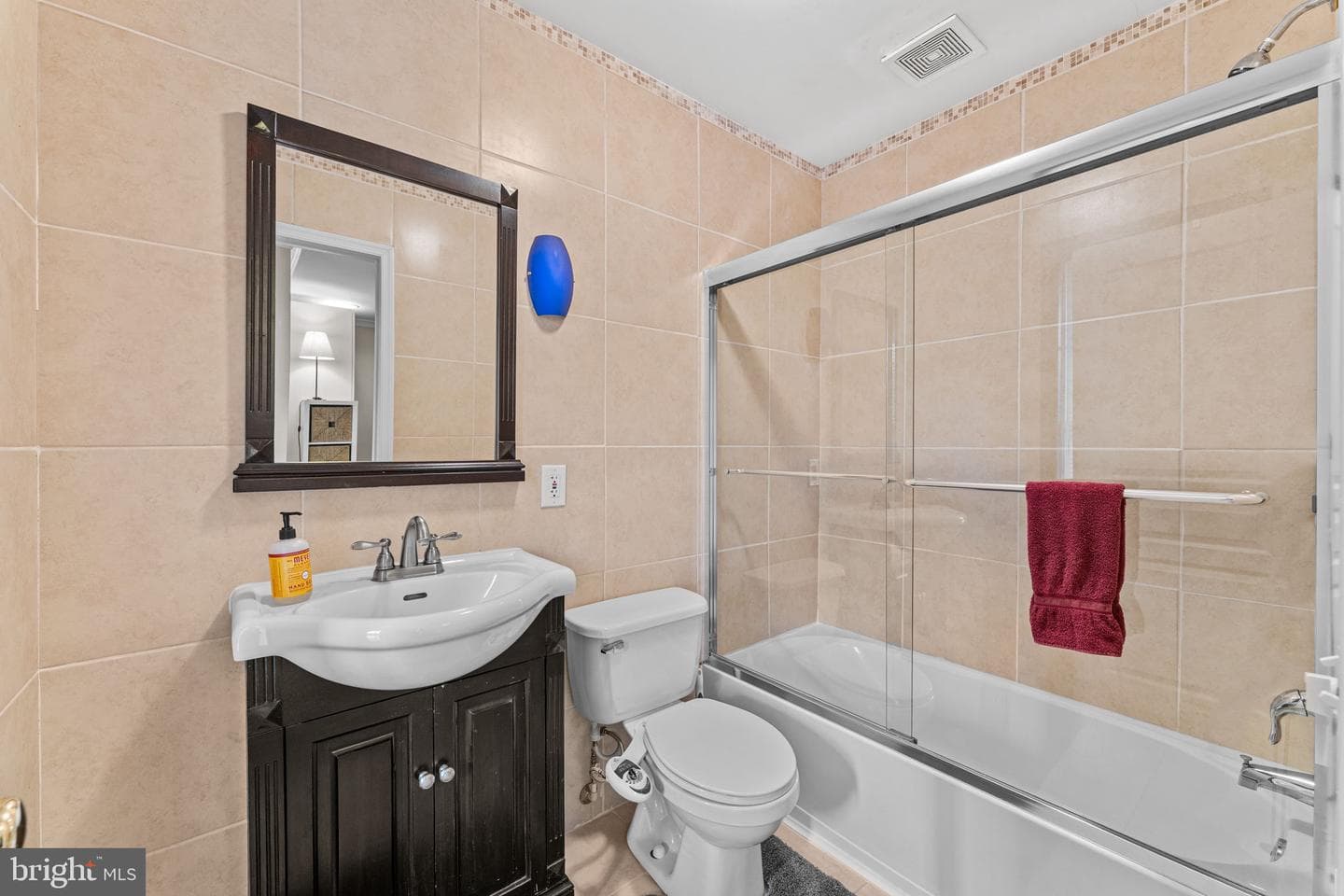 138 Hudson Drive photo 28