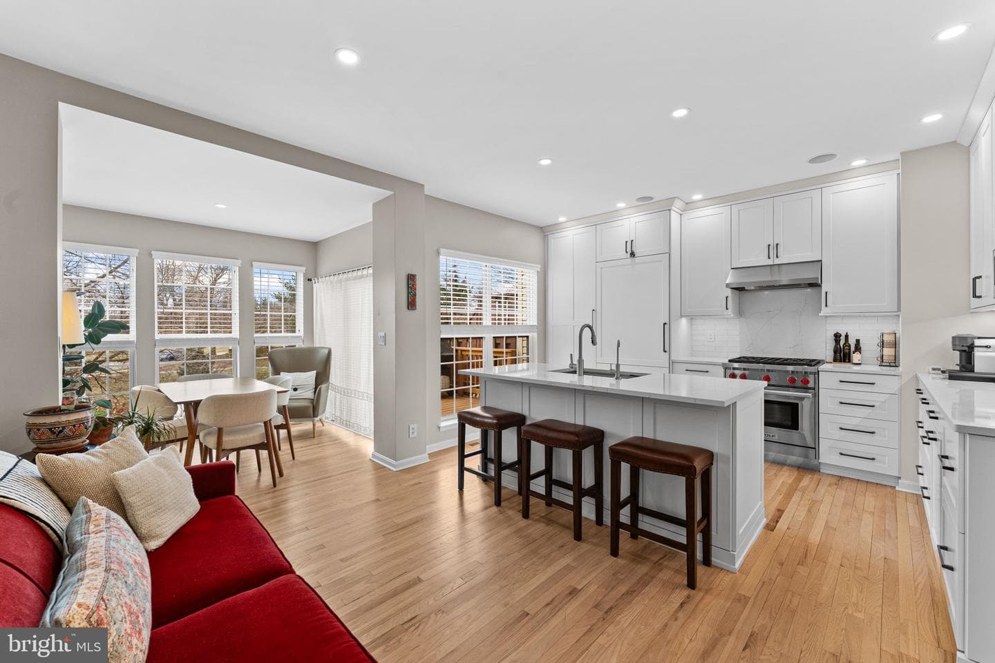 138 Hudson Drive photo 8