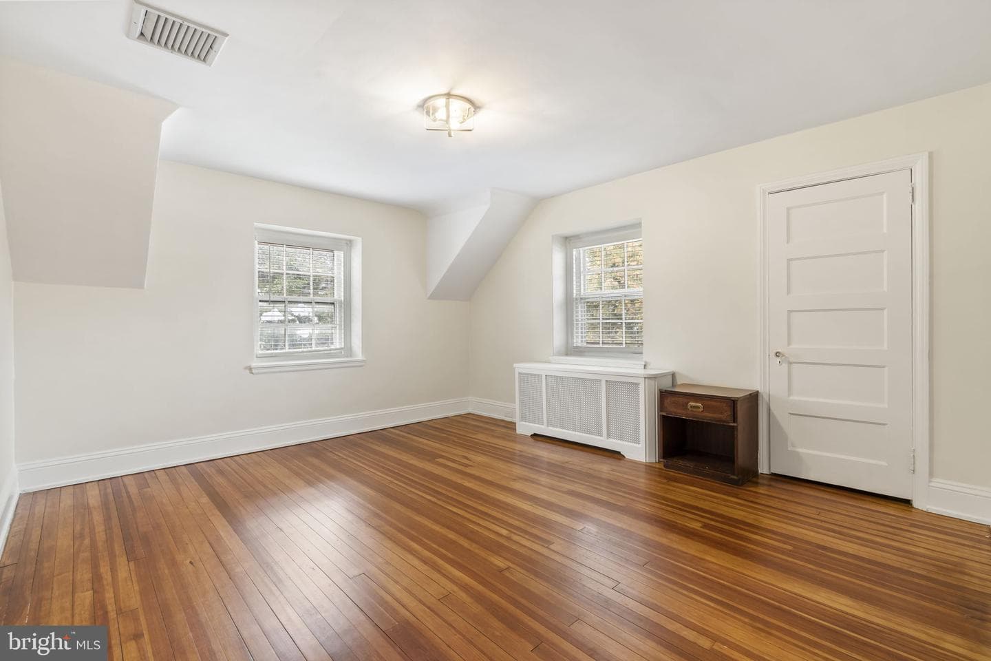 13 E Newfield Way photo 61