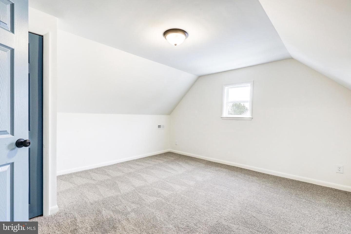 225 Potts Drive photo 23
