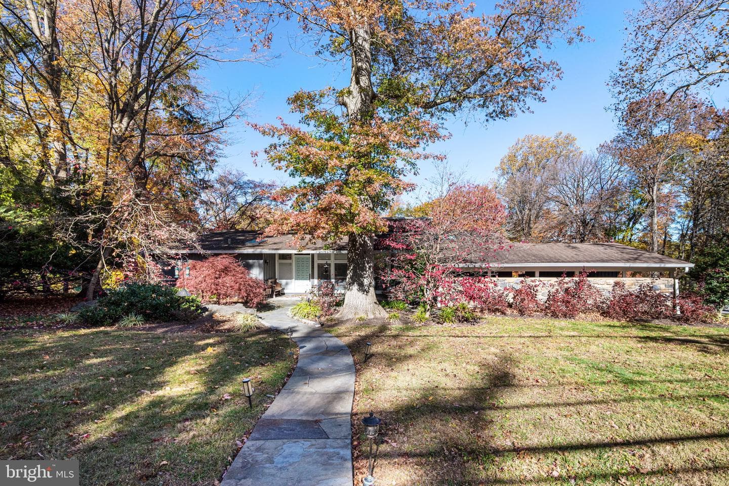 1424 Flat Rock Road photo 5
