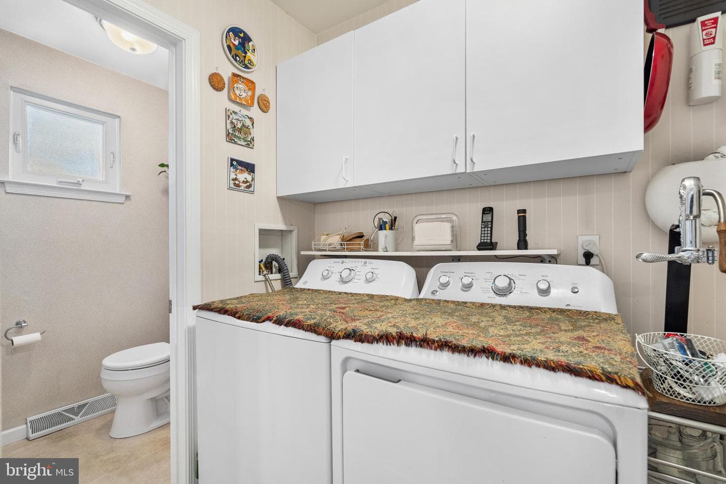 1559 Specht Place photo 39