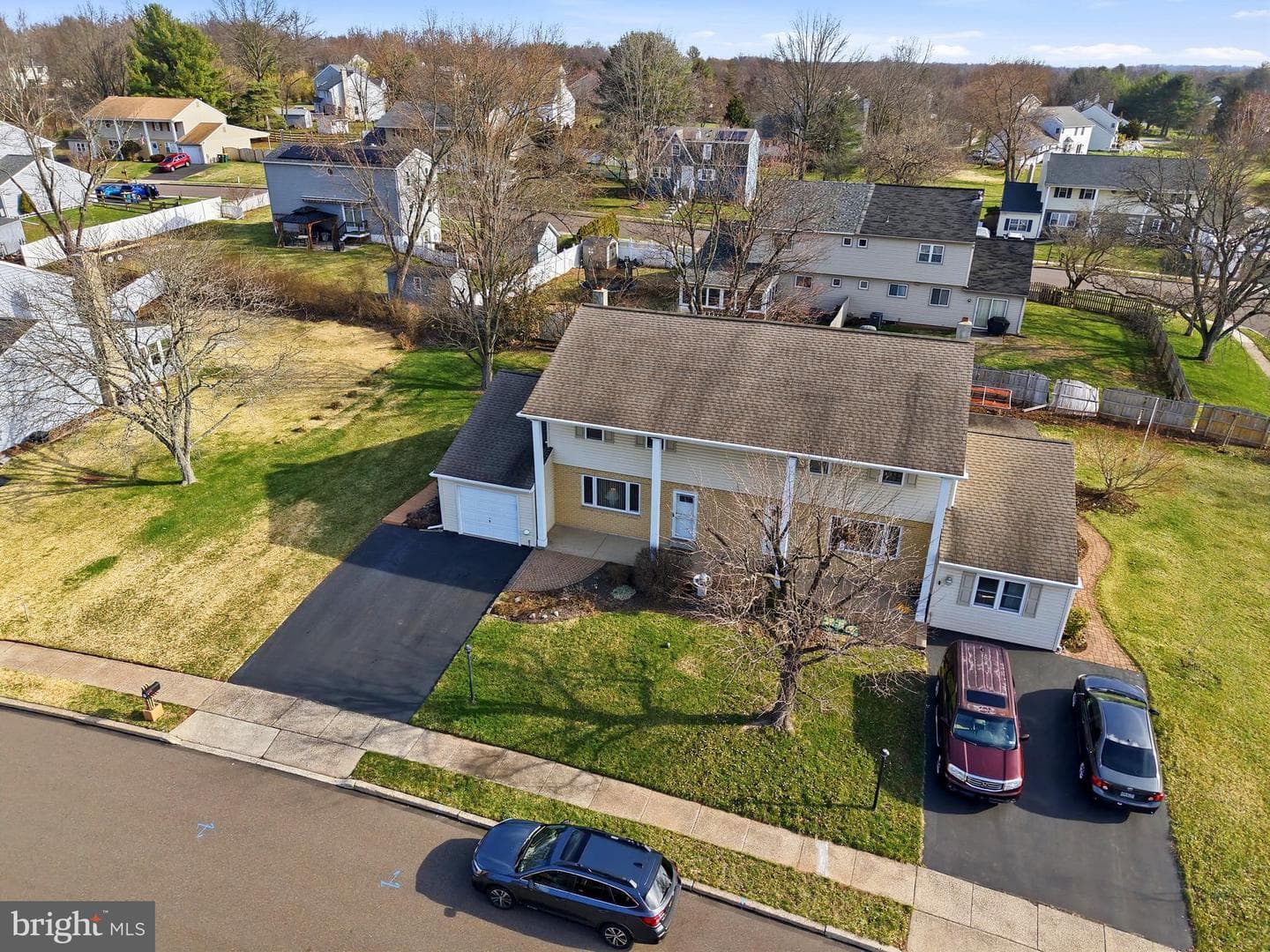 1559 Specht Place photo 9