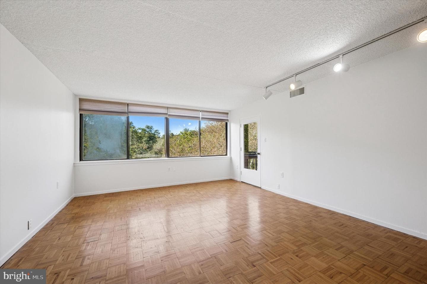 19 Rock Hill Road #7-D photo 8